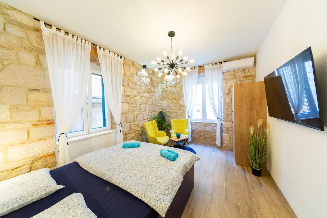 Apartman Kolura Βις Εξωτερικό φωτογραφία